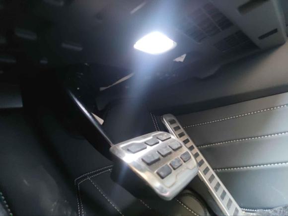 [南通·苏K] 二手红旗红旗H92022款 2.0T 智联旗悦版