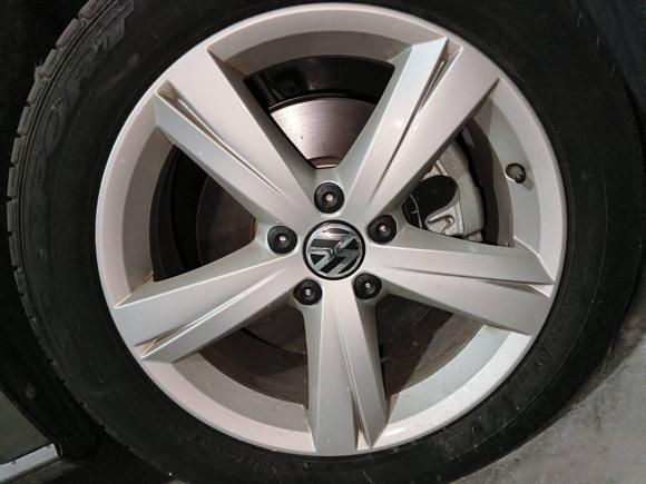 [上海·沪A] 二手大众帕萨特2013款 1.8TSI DSG御尊版
