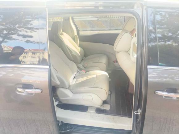 [青岛·鲁U] 二手别克别克GL82022款 陆上公务舱 652T 豪华型