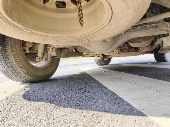 [广州·云J] 二手江铃驭胜S3502016款 2.0T 自动四驱汽油豪华版5座