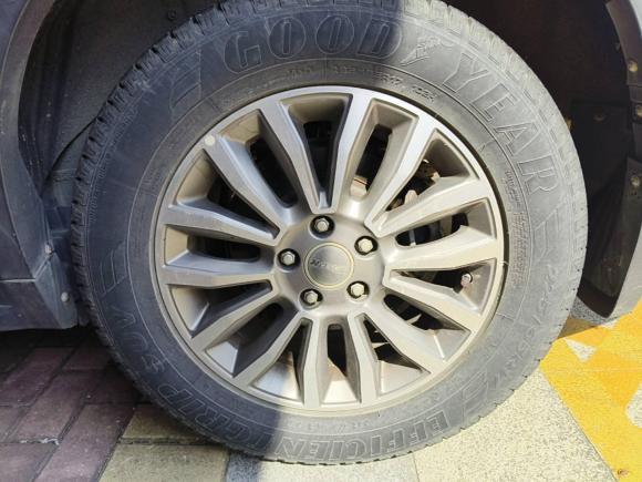 [无锡·苏D] 二手哈弗哈弗H62015款 运动版 1.5T 自动两驱豪华型