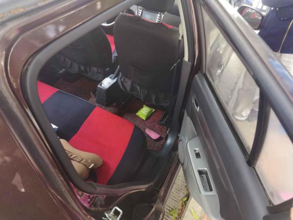 [温州·浙C] 二手铃木雨燕2013款 1.5L 自动标准版