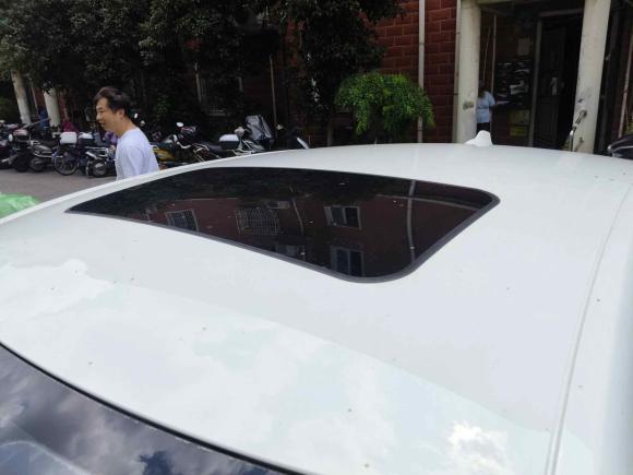 [上海·沪A] 二手荣威荣威i6新能源2017款 45T 混动互联智享版