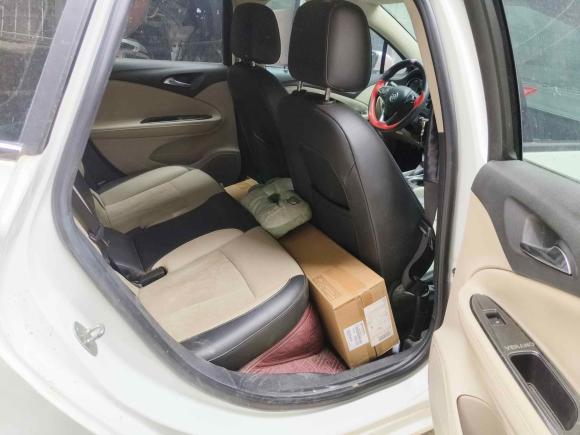 [西安·陕U] 二手别克威朗2018款 三厢 15S 自动领先型