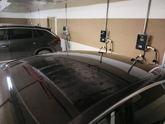 [深圳·粤B] 二手特斯拉Model 32019款 标准续航后驱升级版