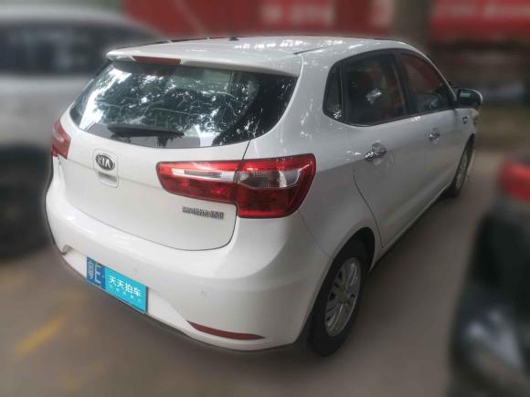 [佛山·粤E] 二手起亚起亚K22012款 两厢 1.4L MT GLS纪念版