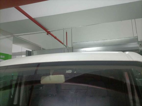 [苏州·苏E] 二手长安凯程长安睿行EM602022款 纯电动厢式运输车4498车长平顶背掀门2座60kW 41.86kWh