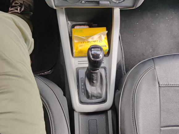 [湖州·浙E] 二手斯柯达晶锐2017款 1.4L 自动车享版