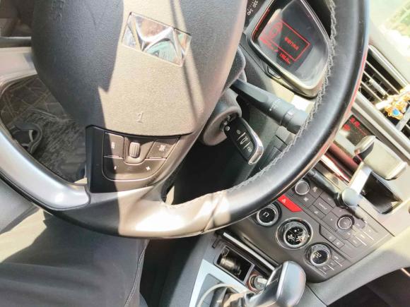 [杭州·沪F] 二手DSDS 5LS2014款 1.8L 雅致版VTi140