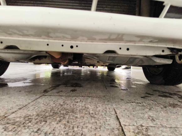 [苏州·苏E] 二手别克凯越2013款 1.5L 自动经典型