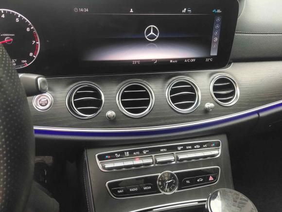 [苏州·苏E] 二手奔驰奔驰E级2020款 改款 E 300 L 运动殊享版