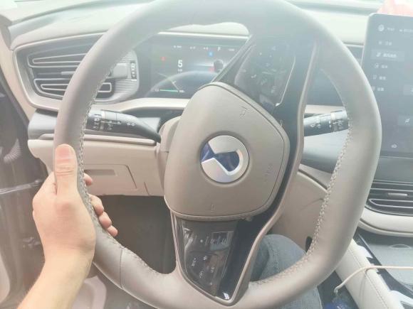 [深圳·粤B] 二手腾势腾势D92022款 DM-i 970 四驱旗舰型