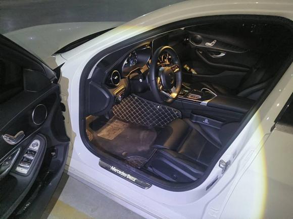 [杭州·赣E] 二手奔驰奔驰C级2021款 C 200 L 时尚型运动版