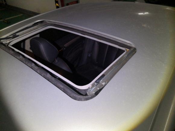 [无锡·沪A] 二手荣威荣威i6新能源2017款 45T 混动互联智享版