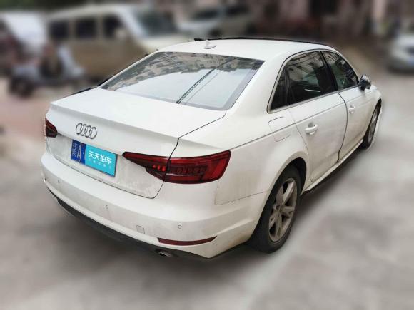 [南昌·赣A] 二手奥迪奥迪A4L2017款 40 TFSI 时尚型