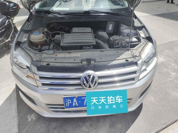 [上海·沪A] 二手大众桑塔纳2013款 1.6L 手动舒适版