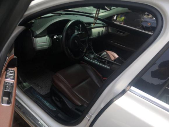 [无锡·苏B] 二手捷豹捷豹XFL2018款 XFL 2.0T 250PS 豪华版