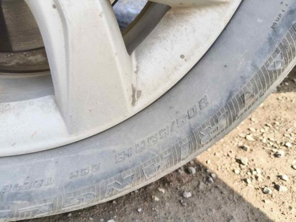 [西安·陕E] 二手五菱汽车五菱宏光S32019款 1.5L 手动标准型 国VI