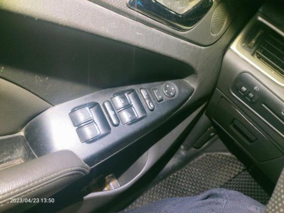 [上海·沪A] 二手奇瑞艾瑞泽7e2016款 1.6L e致尚版