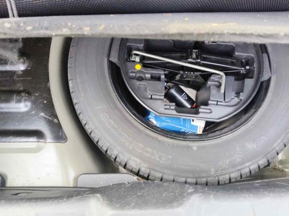 [南通·苏F] 二手雪铁龙雪铁龙C52013款 2.0L 自动尊享型