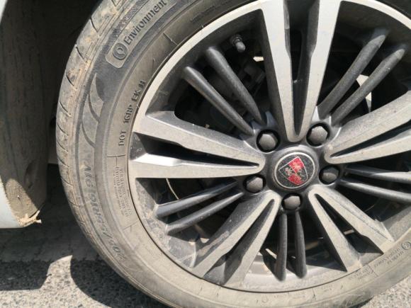 [上海·苏G] 二手荣威荣威i52019款 1.5L 自动4G互联朗豪版