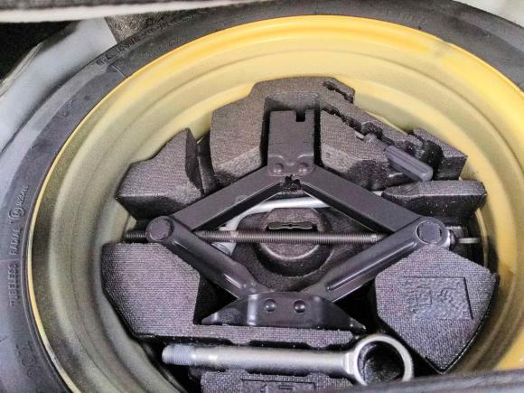 [南京·苏A] 二手斯巴鲁森林人2016款 2.0i 时尚导航版