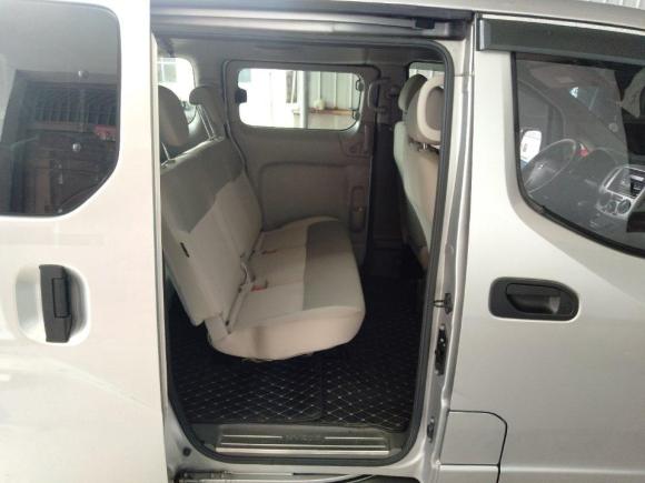 [无锡·苏B] 二手日产日产NV2002016款 改款 1.6L CVT尊享型