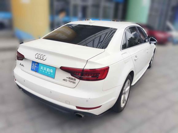 [嘉兴·浙F] 二手奥迪奥迪A4L2017款 40 TFSI 时尚型