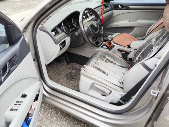 [南京·苏A] 二手斯柯达昊锐2012款 1.8TSI 自动优雅版