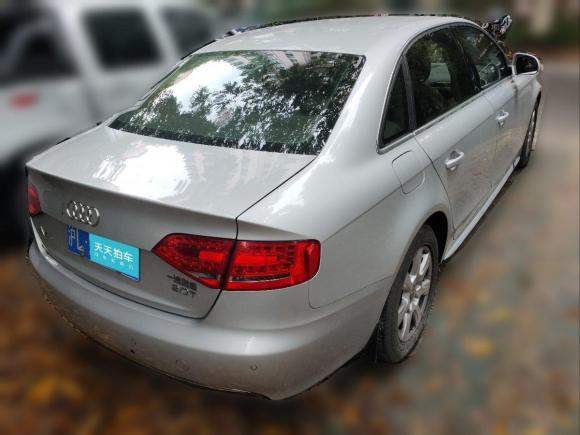 [上海·沪L] 二手奥迪奥迪A4L2011款 2.0 TFSI 舒适型