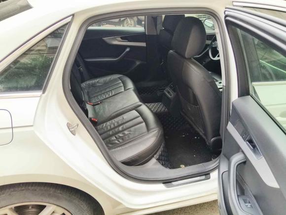 [南昌·赣A] 二手奥迪奥迪A4L2017款 40 TFSI 时尚型