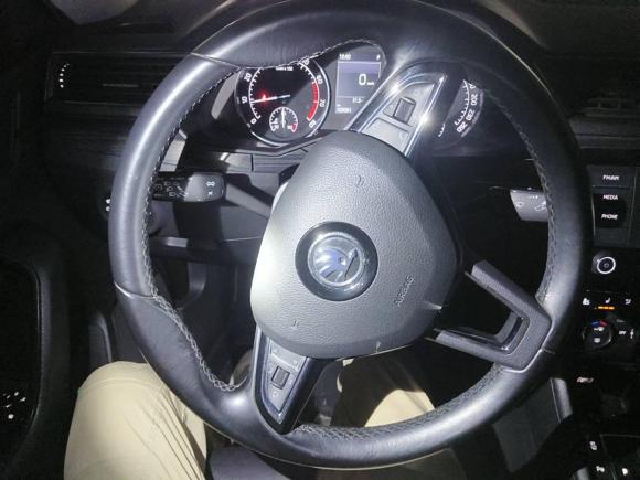 [南京·苏A] 二手斯柯达速派2016款 TSI330 DSG智行版