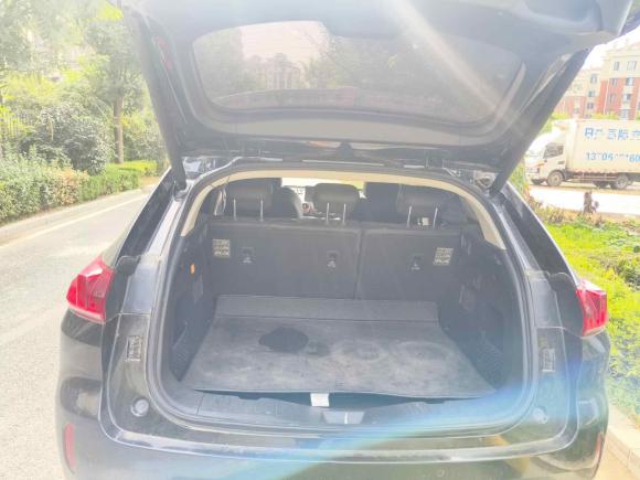 [青岛·鲁U] 二手魏牌魏牌 VV52017款 2.0T 超豪型