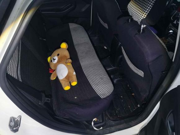 [西安·陕A] 二手福特福克斯2015款 两厢 1.6L 自动风尚型