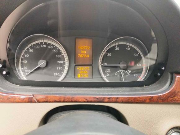 [广州·粤G] 二手奔驰唯雅诺2012款 2.5L 舒适版