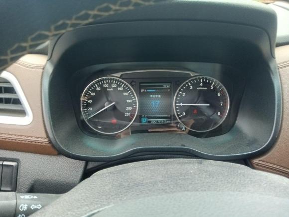 [苏州·苏E] 二手SWM斯威汽车SWM斯威X72017款 1.5T 自动智享型 7座