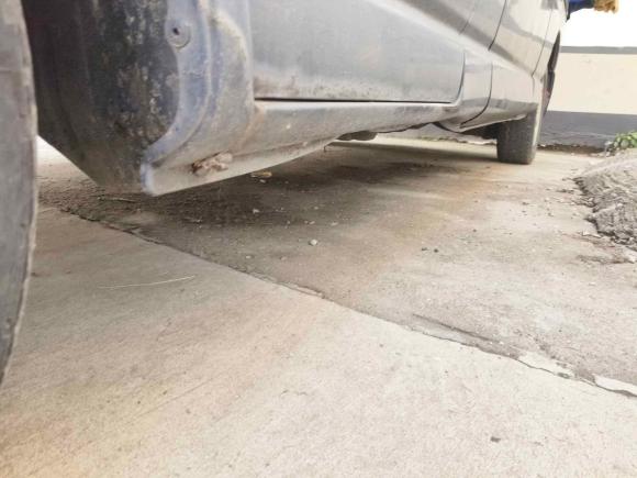 [宁波·浙B] 二手金杯阁瑞斯2015款 2.0L经典版 基本型长轴7座