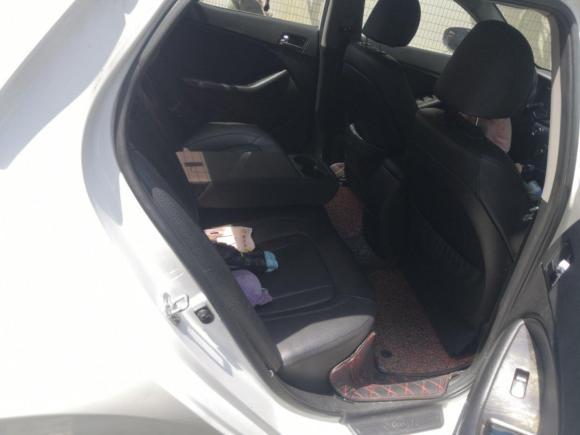 [上海·浙J] 二手起亚起亚K52012款 2.0L 自动DLX