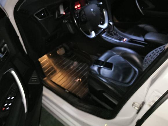 [无锡·苏B] 二手DSDS 5LS2014款 1.8L 雅致版VTi140