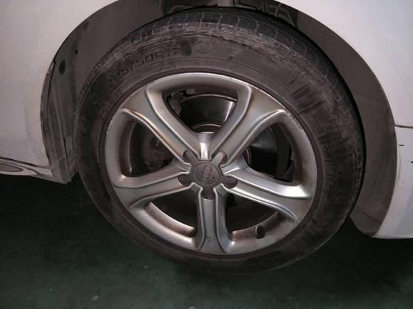 [西安·陕A] 二手奥迪奥迪A4L2015款 35 TFSI 自动标准型