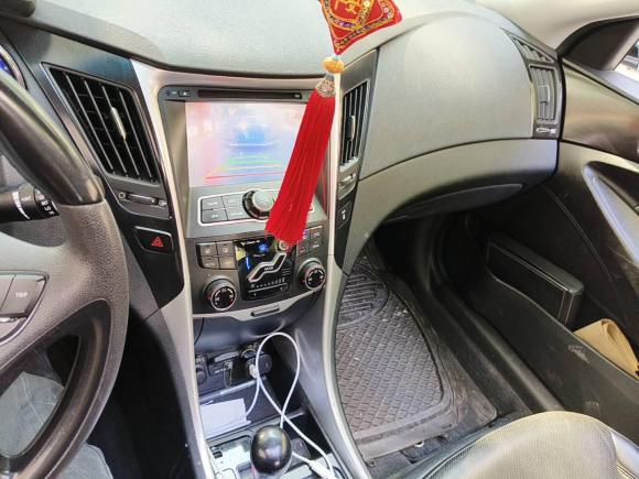 [成都·川A] 二手现代索纳塔2011款 2.0L 自动豪华版