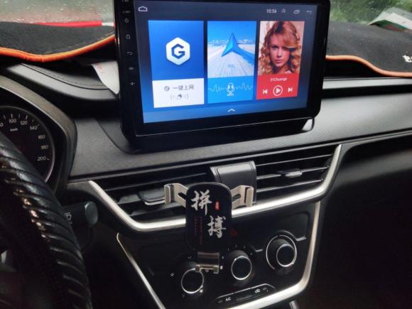 [西安·陕A] 二手五菱汽车五菱宏光S32018款 1.5L 手动标准型 国V