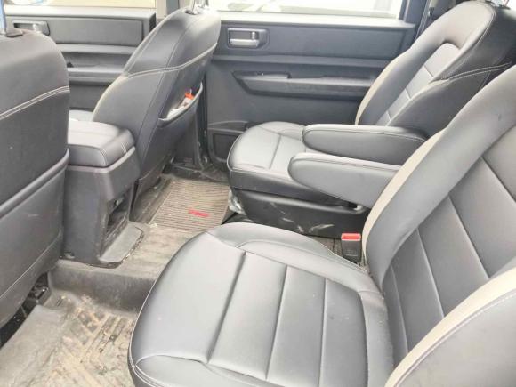 [上海·苏U] 二手五菱汽车五菱宏光PLUS2020款 1.5L 手动舒适型 7座