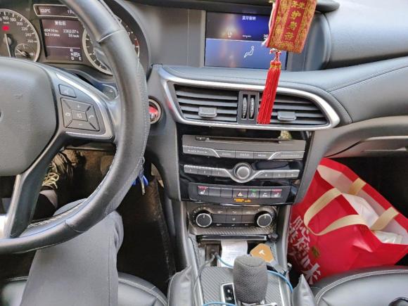 [上海·沪B] 二手英菲尼迪英菲尼迪QX302017款 1.6T 两驱时尚版