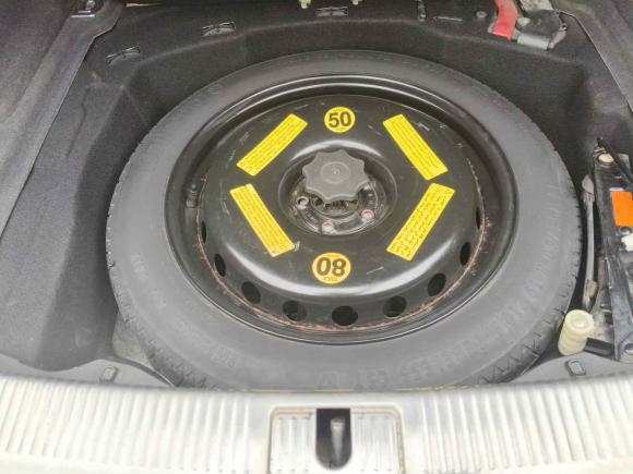 [济南·鲁S] 二手奥迪奥迪A82013款 A8L 45 TFSI quattro豪华型