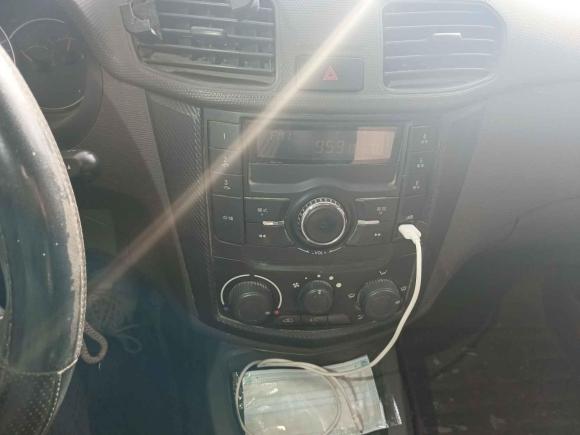 [苏州·苏E] 二手五菱汽车五菱宏光2015款 1.5L S 基本型国V