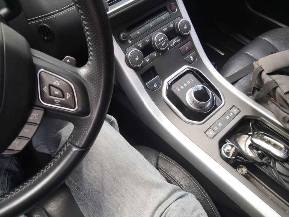 [深圳·粤D] 二手路虎揽胜极光2013款 2.0T 5门耀动版