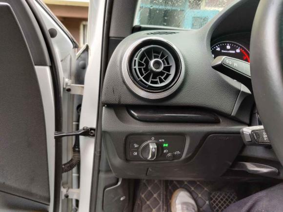 [南京·苏A] 二手奥迪奥迪A32020款 Limousine 35 TFSI 时尚型 国VI