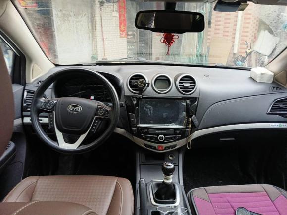 [佛山·粤L] 二手比亚迪比亚迪S72016款 1.5T 手动尊贵型