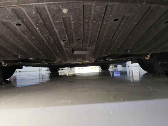 [上海·沪A] 二手哪吒汽车哪吒S2022款 纯电 650km 四驱大版